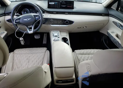 2022 Genesis Gv70 Base from USA, damaged, VIN KMUMCDTC2NU041801